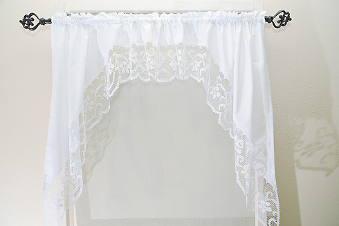 Heirloom Tuscany Lace Windows Swags 35" x 38" (Set of 2)